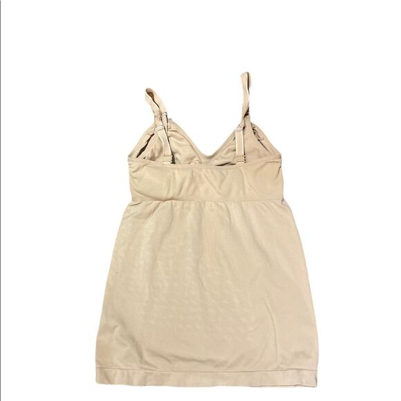 Motherhood Maternity Size Medium nursing shapewear top. - Picture 3 of 3